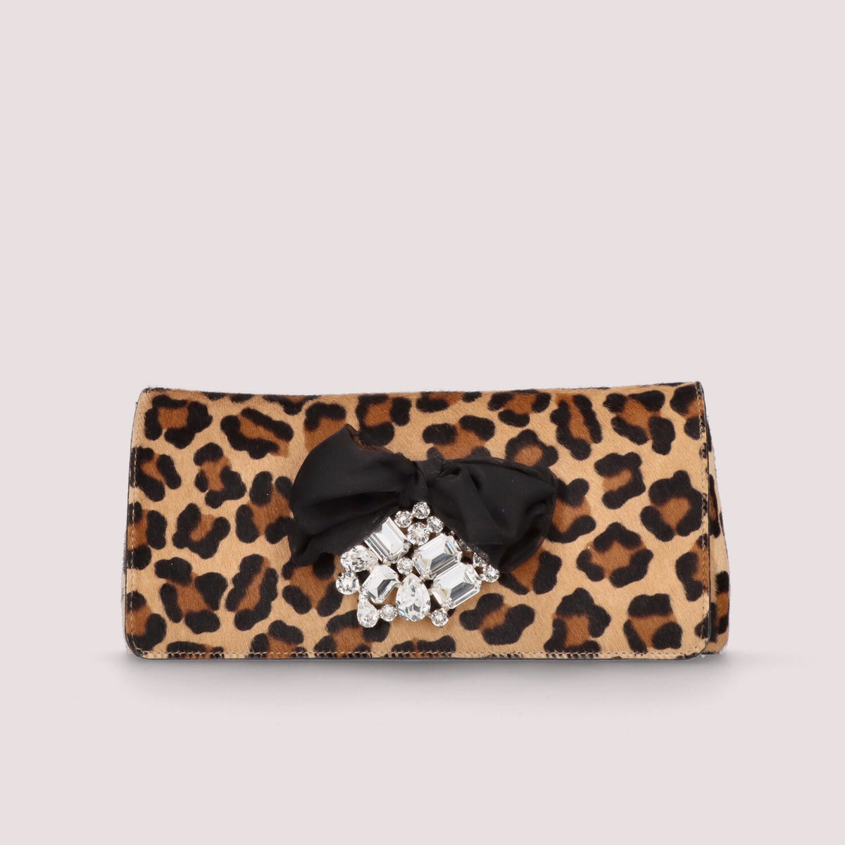 handbags & clutches