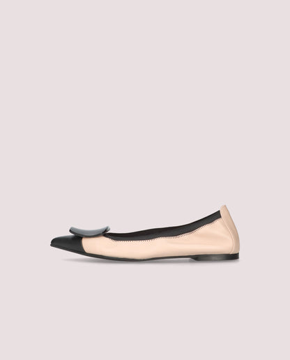 PARIS BALLERINA IN SOFT NUDE AND BLACK LEATHER