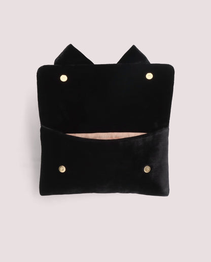 BLACK WOVEN BAGS