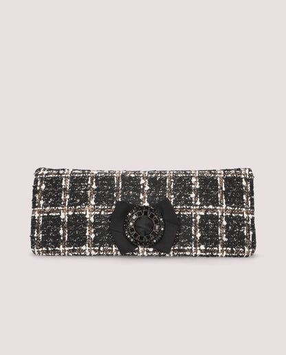 حقائب اليد الصغيرة وحقائب الكلاتش